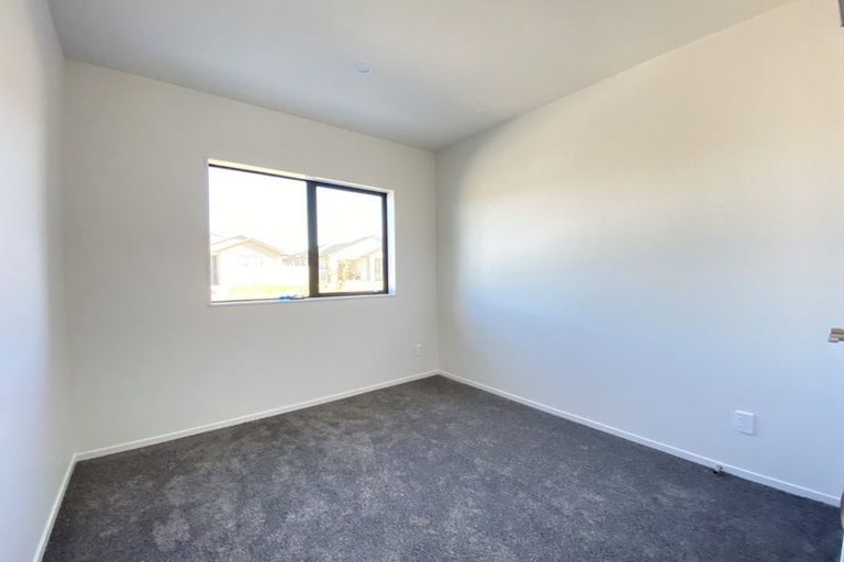 Photo of property in 8 Parton Road, Pukekohe, 2120