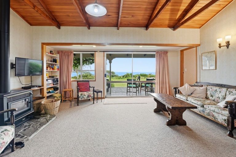 Photo of property in 10 Nisbet Terrace, Kinloch, Taupo, 3377