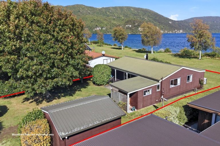 Photo of property in 10 Nisbet Terrace, Kinloch, Taupo, 3377