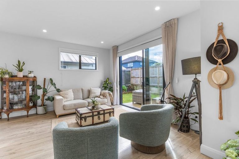 Photo of property in 30 Anchorage Drive, Karaka, Papakura, 2113