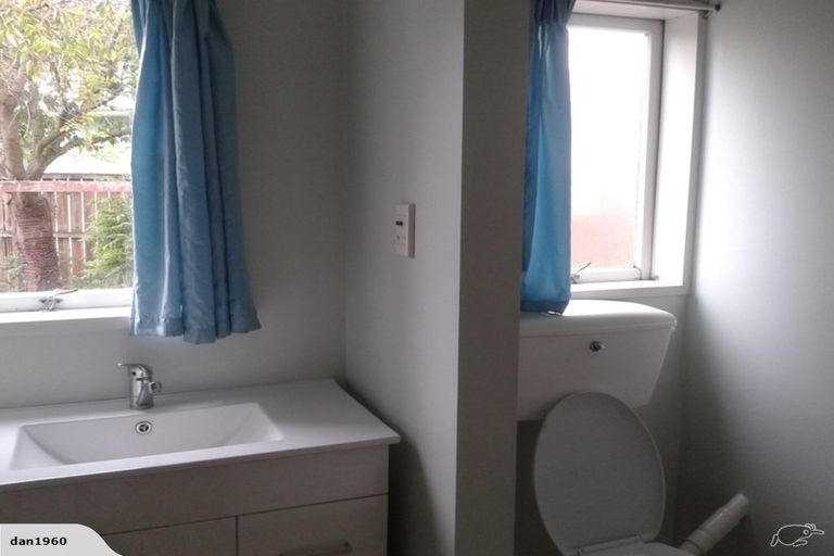 Photo of property in 3 Newbridge Place, Ilam, Christchurch, 8041