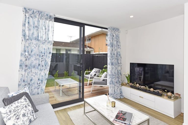 Photo of property in 4/515 Worcester Street, Linwood, Christchurch, 8011