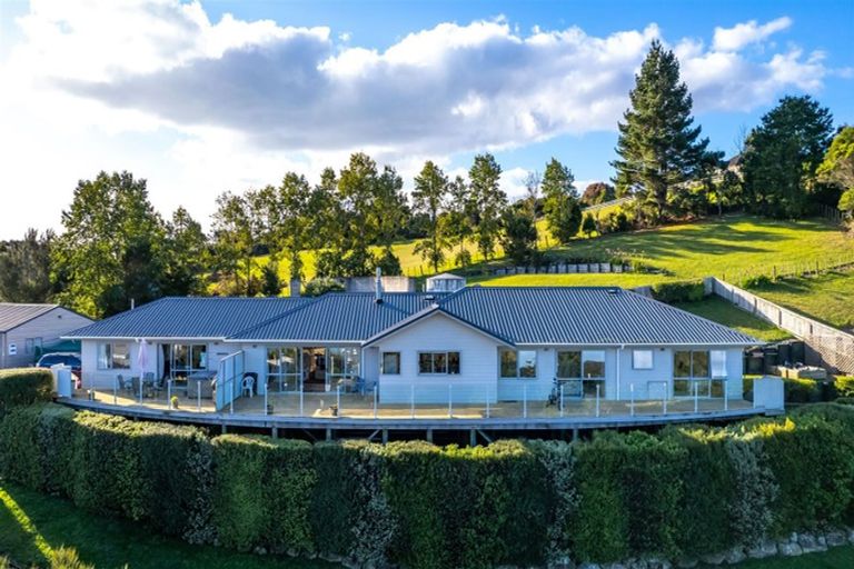 Photo of property in 5 Deeming Road, Okiato, Russell, 0272