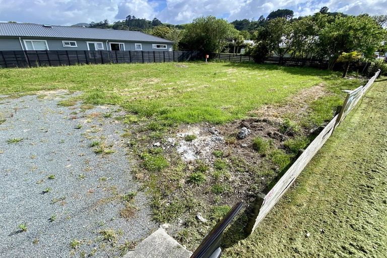 Photo of property in 6 Torea Road, Matakana, 0985