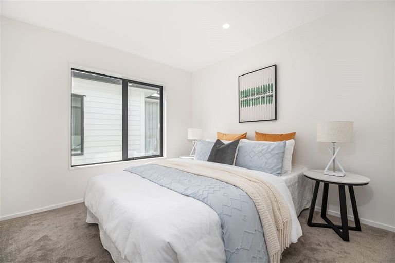 Photo of property in 76b Borich Road, Sunnyvale, Auckland, 0612