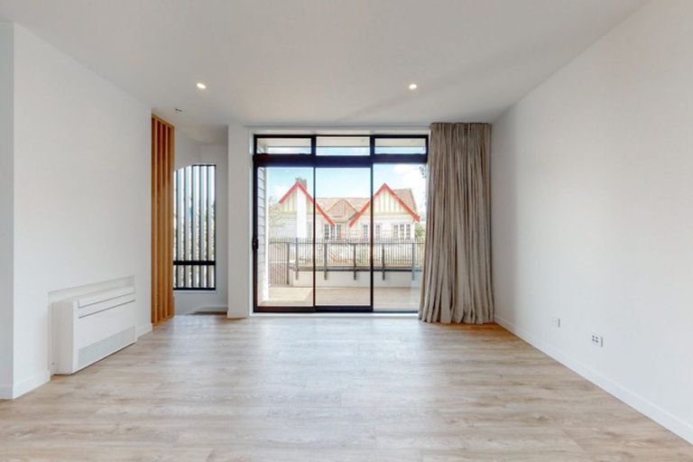 Photo of property in 4b Armour Avenue, Mount Victoria, Wellington, 6011