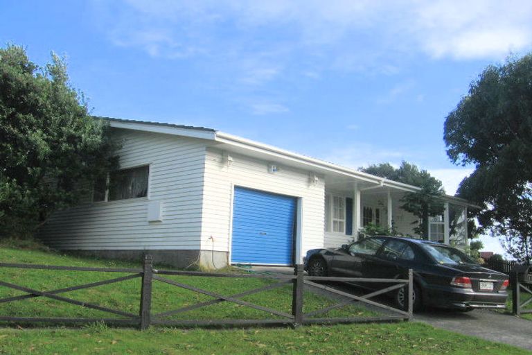 Photo of property in 7 Cassley Crescent, Papakowhai, Porirua, 5024