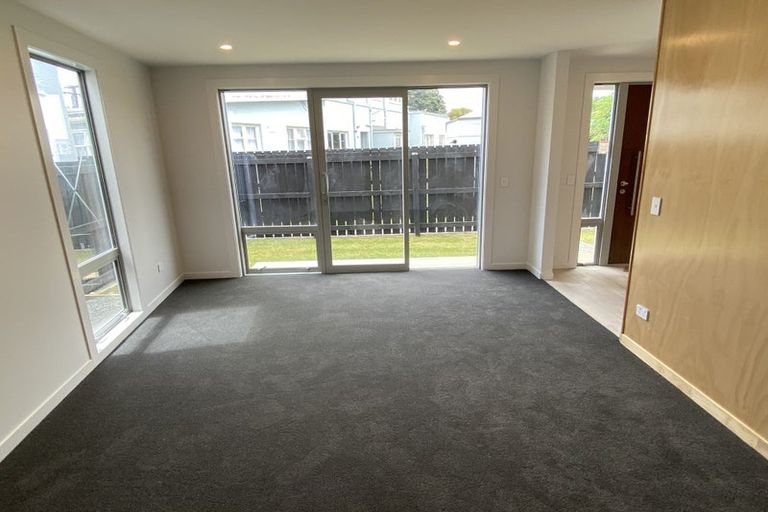 Photo of property in 52a Durham Crescent, Fairfield, Lower Hutt, 5011