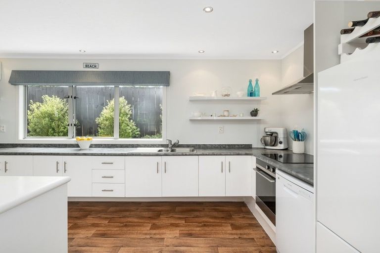 Photo of property in 11 Nautilus Drive, Papamoa Beach, Papamoa, 3118