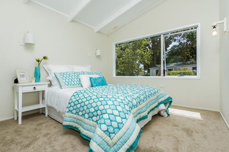 Photo of property in 8 Dakota Avenue, Beach Haven, Auckland, 0626