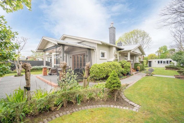 Photo of property in 3 Langston Avenue, Palmerston North, 4414