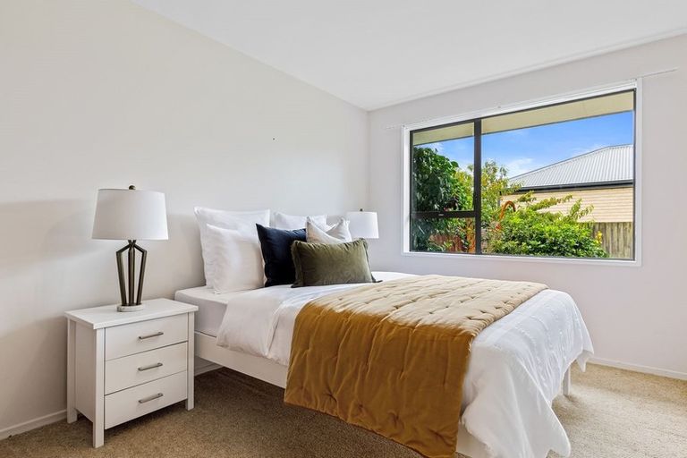 Photo of property in 2/81 Union Street, New Brighton, Christchurch, 8061