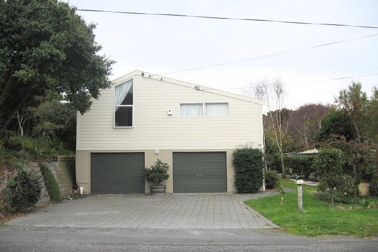 Photo of property in 38 Forest Road, Raumati South, Paraparaumu, 5032