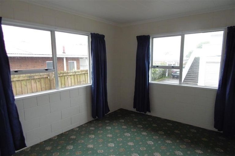 Photo of property in 3 Govett Avenue, Frankleigh Park, New Plymouth, 4310