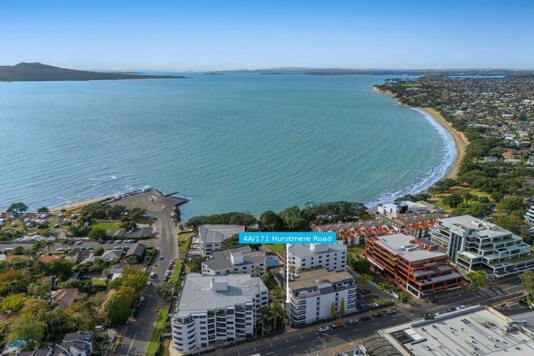 Photo of property in 4a/171 Hurstmere Road, Takapuna, Auckland, 0622