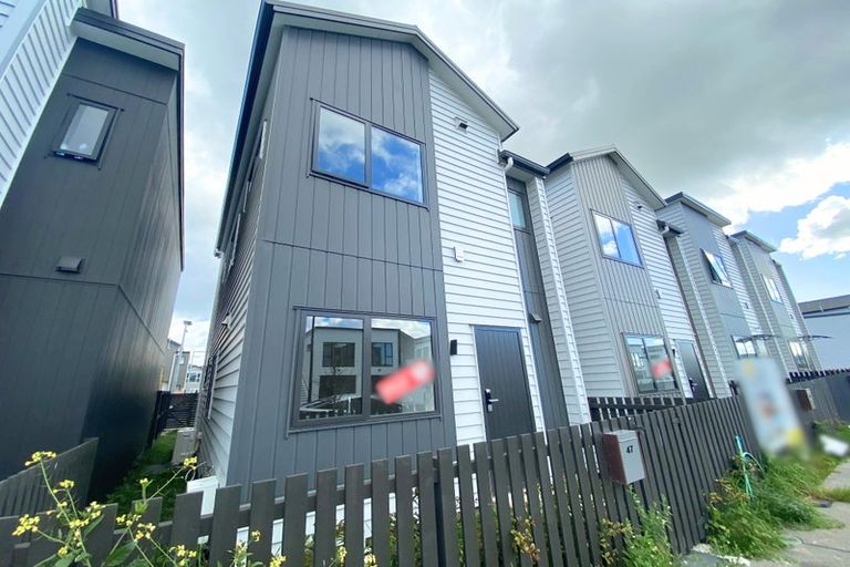 Photo of property in 47 Survila Street, Papakura, 2110