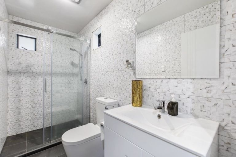 Photo of property in 10a Staines Avenue, Mangere East, Auckland, 2024