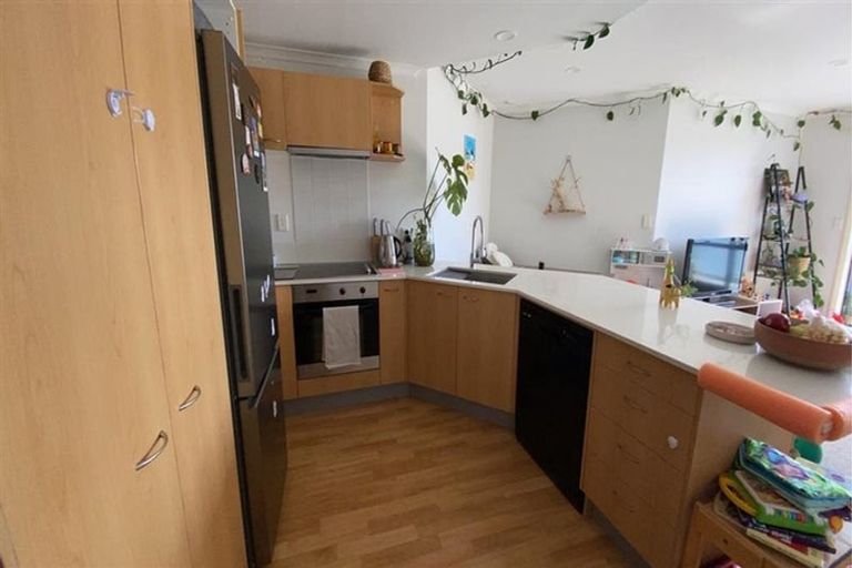 Photo of property in 281 Maunganui Road, Mount Maunganui, 3116