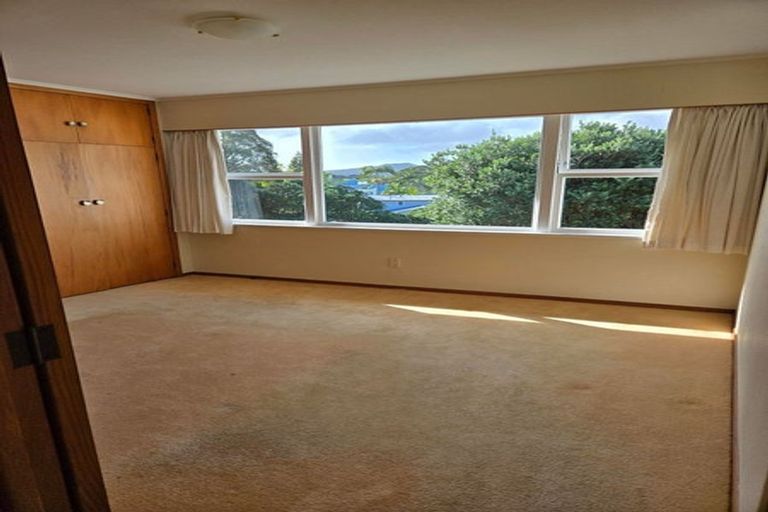 Photo of property in 40 Seabreeze Road, Narrow Neck, Auckland, 0624
