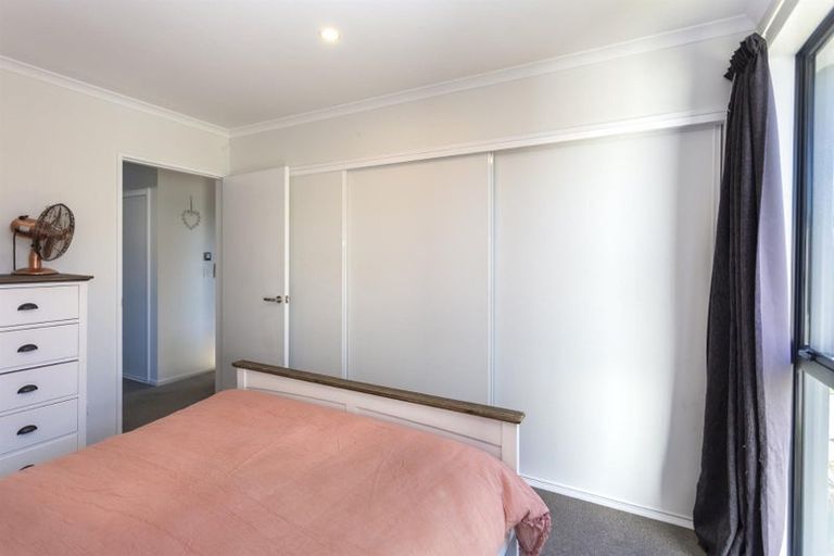 Photo of property in 5 Eric Melrose Lane, Halswell, Christchurch, 8025