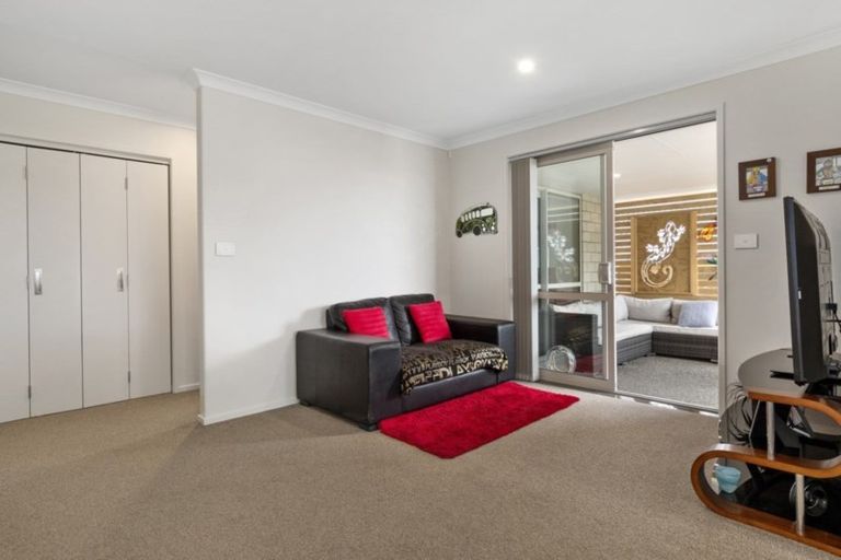 Photo of property in 2 Damien Place, Ohauiti, Tauranga, 3112