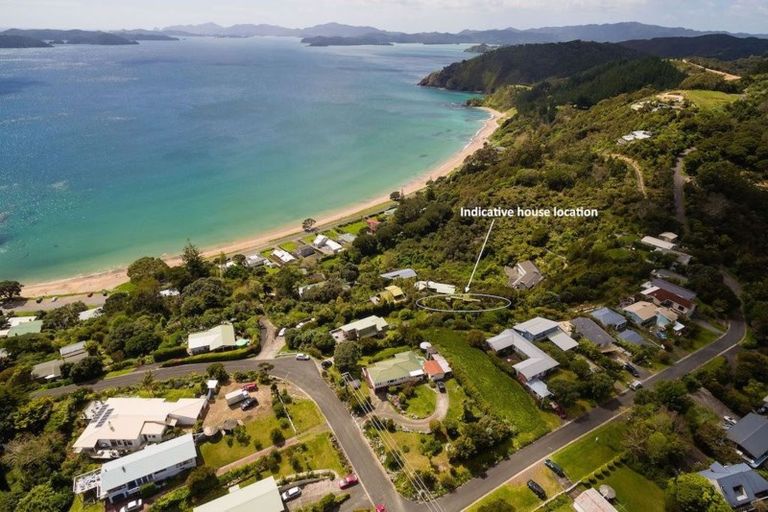 Photo of property in 38 Oneroa Road, Russell, 0202