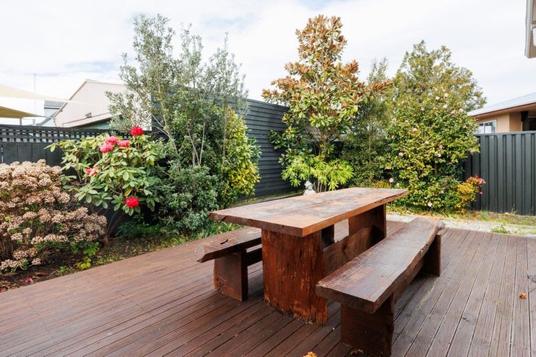 Photo of property in 5 Leander Place, Milson, Palmerston North, 4414