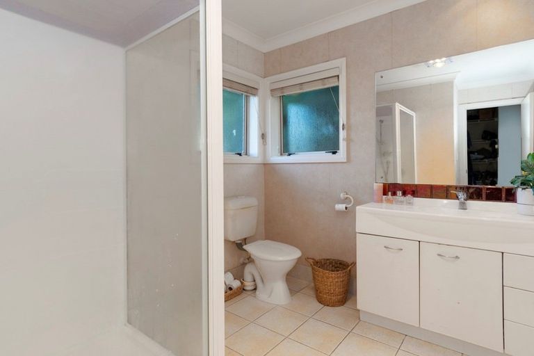 Photo of property in 2 Harbourside Way, Welcome Bay, Tauranga, 3112