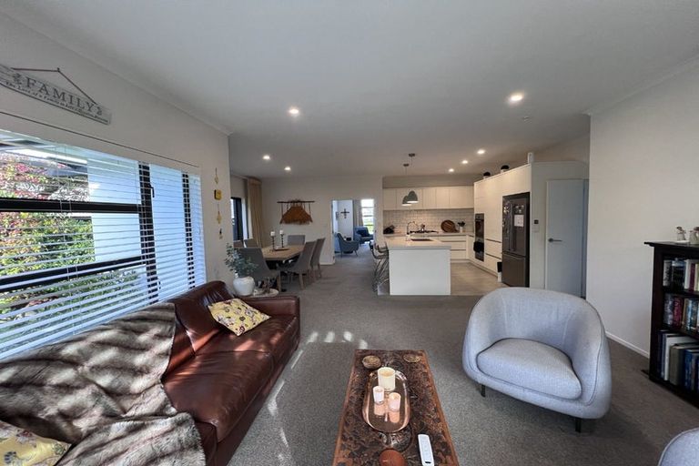 Photo of property in 85 Ormonde Drive, Silverdale, 0932