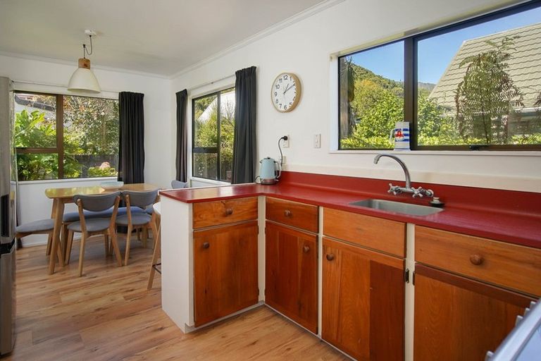 Photo of property in 5 Hillside Lane, The Brook, Nelson, 7010