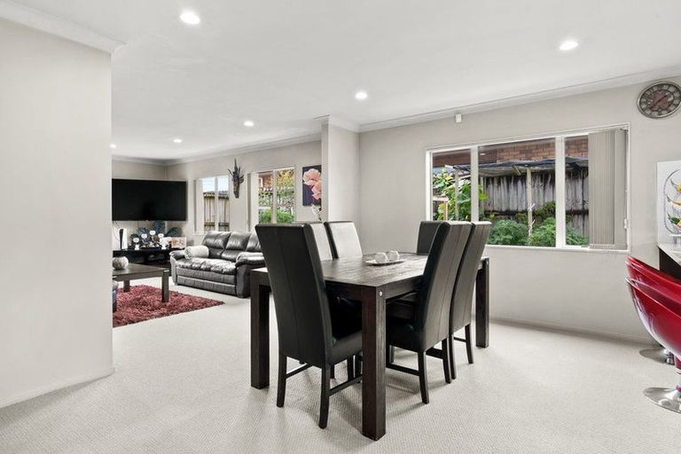 Photo of property in 9 Imjin Place, Papakura, 2110