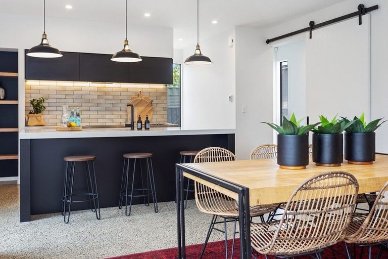 Photo of property in 44a Saint Albans Street, St Albans, Christchurch, 8014