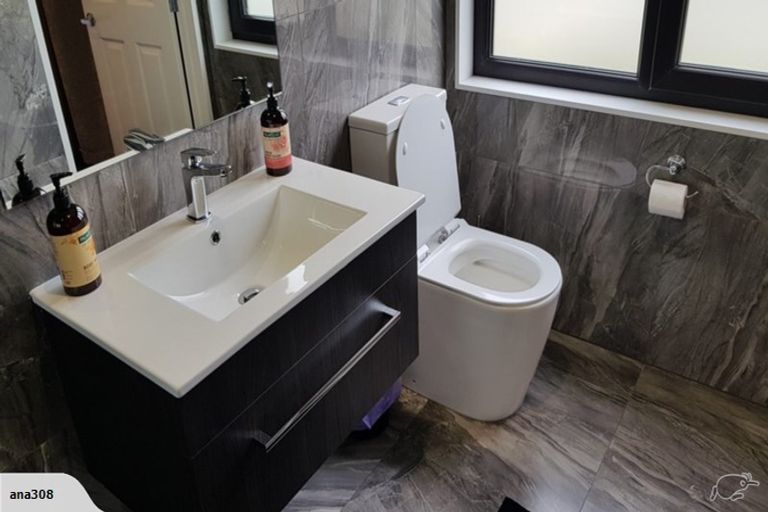 Photo of property in 71 Hokonui Drive, Gore, 9710