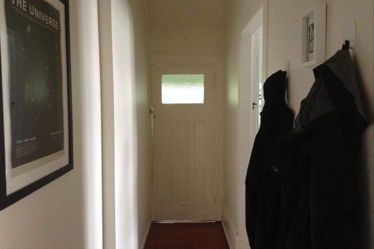 Photo of property in 40 Pirie Street, Mount Victoria, Wellington, 6011