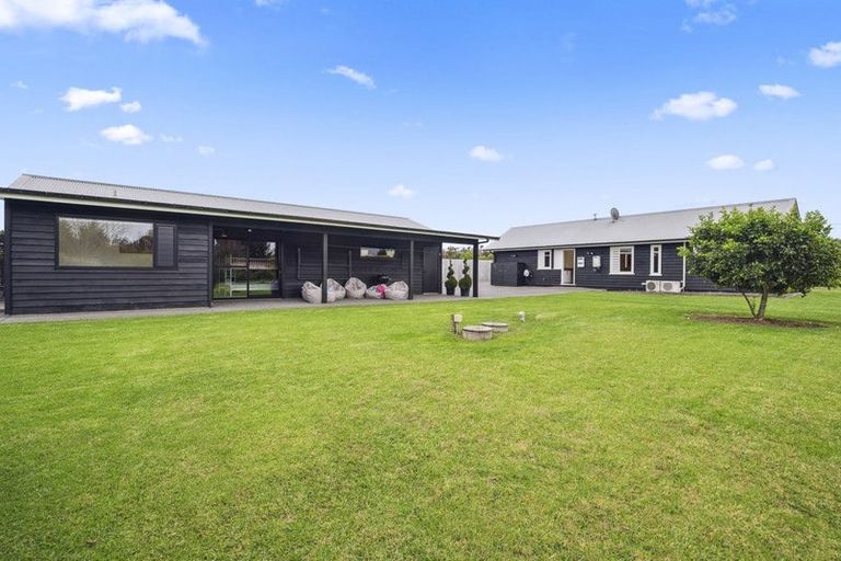 Photo of property in 142 Omaha Flats Road, Tawharanui Peninsula, Warkworth, 0986