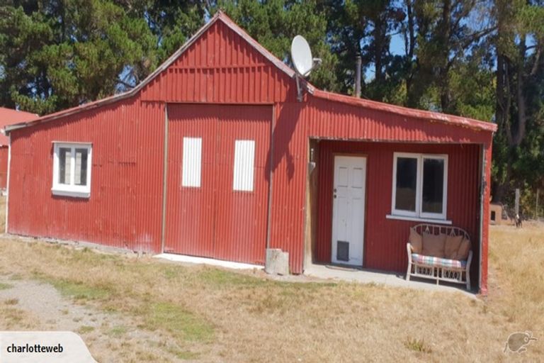 Photo of property in 139 Grays Road, Amberley, 7481