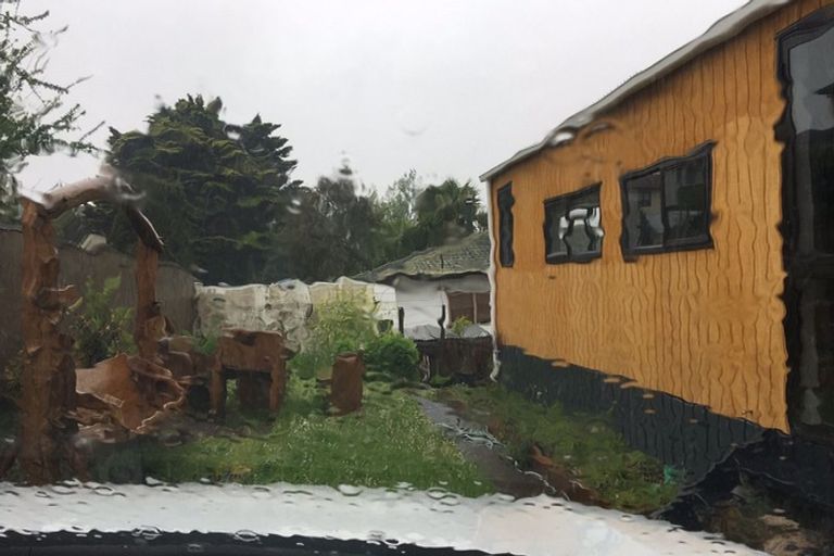 Photo of property in 25 Mcquarrie Avenue, Wattle Downs, Auckland, 2103