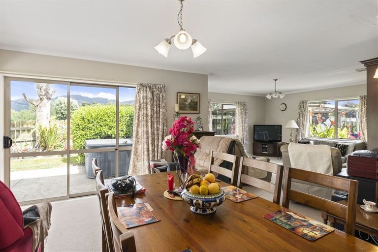 Photo of property in 15b Bovis Street, Shannon, 4821