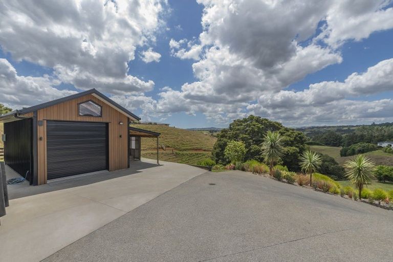 Photo of property in 19 William Andrew Road, Pukekohe, 2120