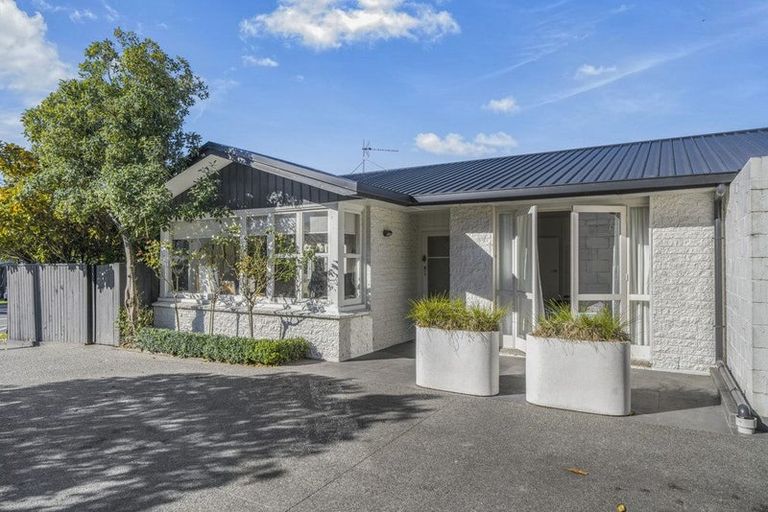 Photo of property in 41a Kotare Street, Fendalton, Christchurch, 8041