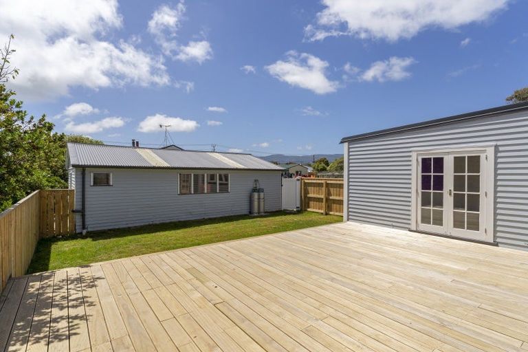 Photo of property in 49a Kirk Street, Otaki, 5512