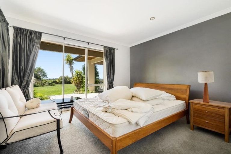 Photo of property in 124 Three Oaks Drive, Dairy Flat, Albany, 0794