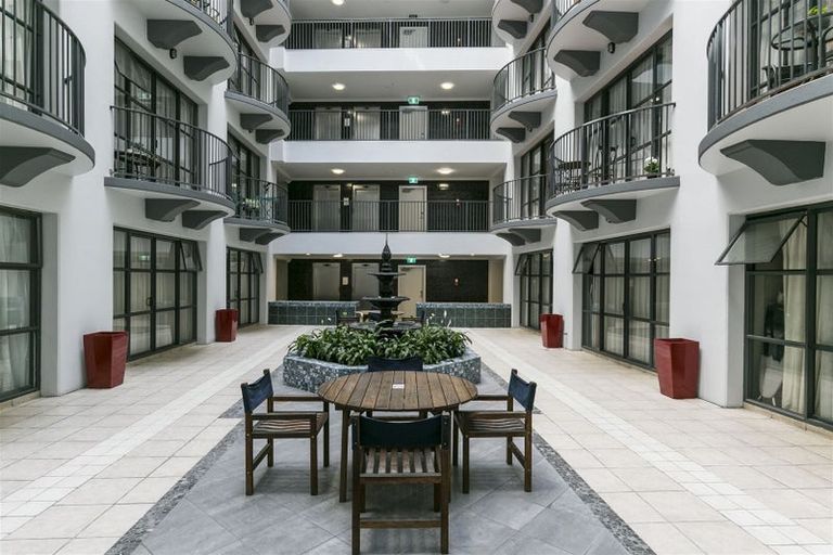 Photo of property in Atrium Towers, 8h/154 The Terrace, Wellington Central, Wellington, 6011