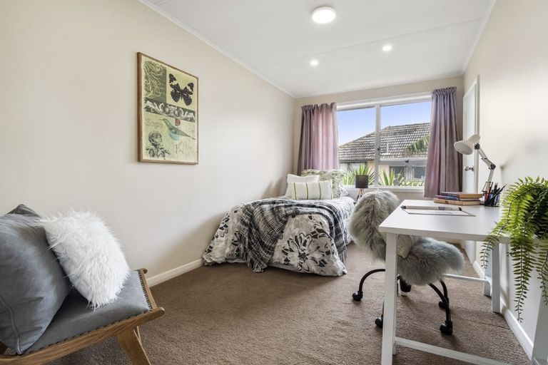 Photo of property in 5 Coates Crescent, Panmure, Auckland, 1072