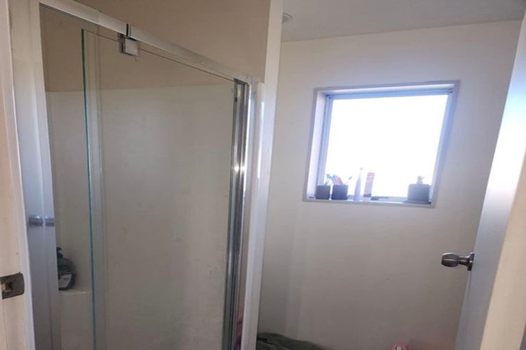 Photo of property in 299 Wellington Road, Wainuiomata, Lower Hutt, 5014