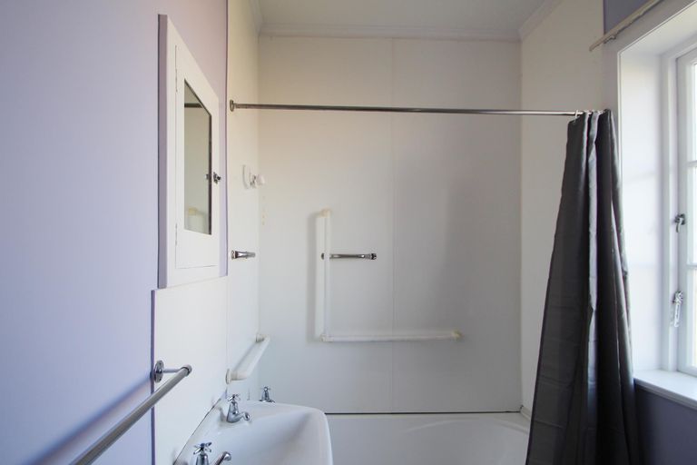 Photo of property in 42 Leith Street, Oamaru North, Oamaru, 9400