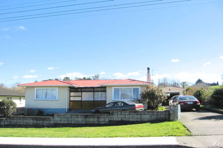 Photo of property in 7 Mcgreevy Street, Waipawa, 4210