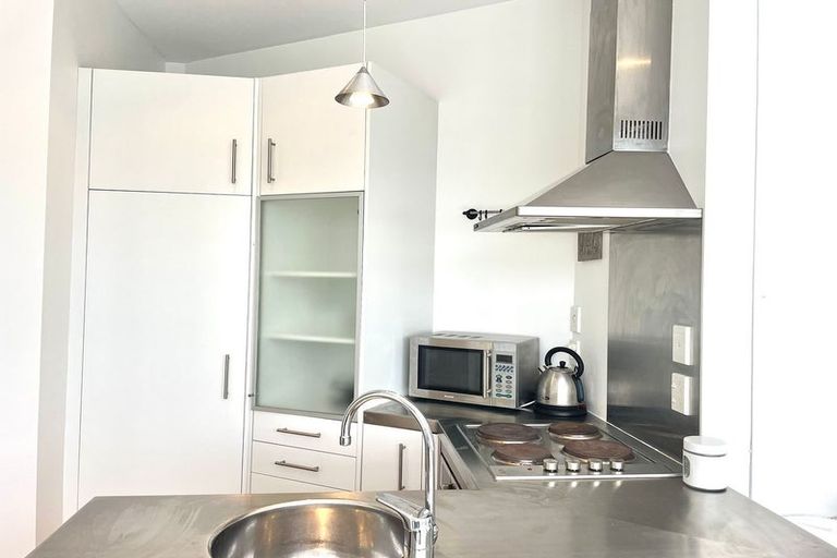 Photo of property in Fusion Apartments, 13/29 Jessie Street, Te Aro, Wellington, 6011