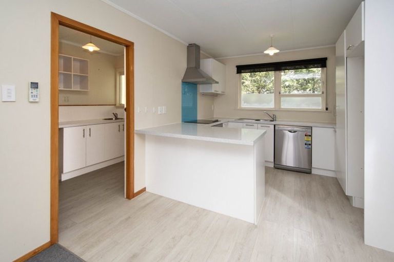 Photo of property in 6a Meldrum Place, Bishopdale, Christchurch, 8051