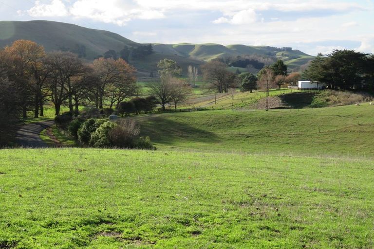 Photo of property in 727 Valley Road, Raukawa, Hastings, 4174